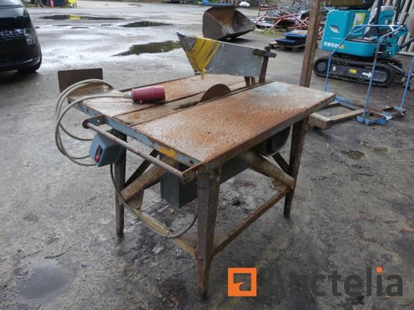Grote foto tafelzaag merk en model onbekend doe het zelf en verbouw ijzerwaren en bevestigingsmiddelen
