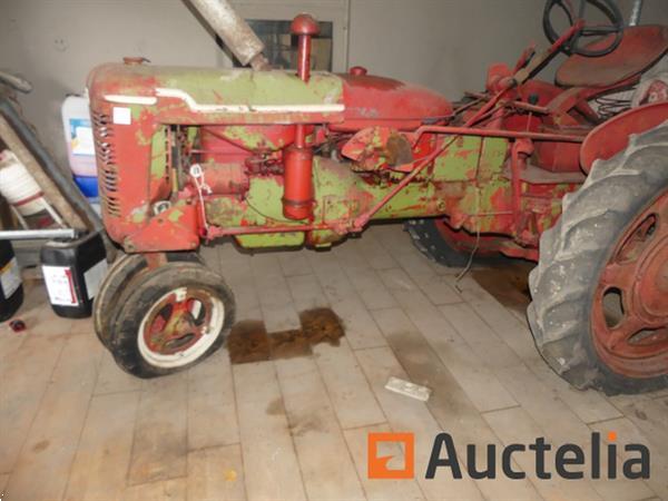 Grote foto vintage collectible tractor te restaureren international harvester fc agrarisch tractoren