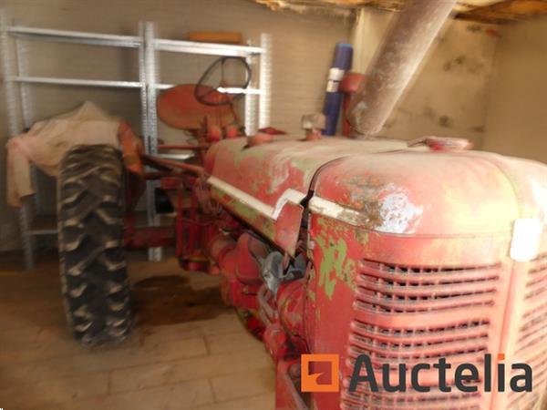 Grote foto vintage collectible tractor te restaureren international harvester fc agrarisch tractoren