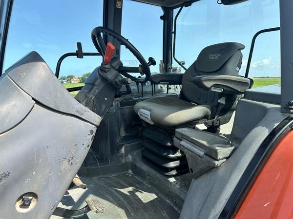 Grote foto new holland m135 agrarisch tractoren