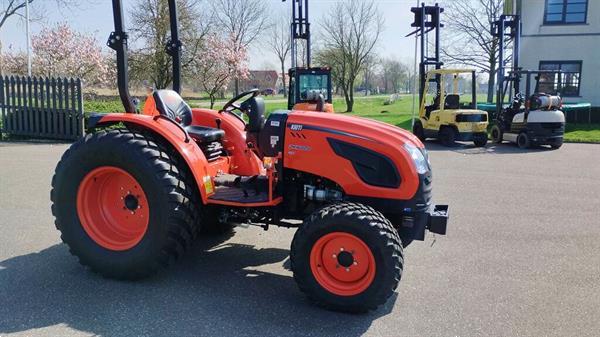 Grote foto promotie nieuw kioti dk6020 hst rops 60pk evt met voorlader agrarisch tractoren