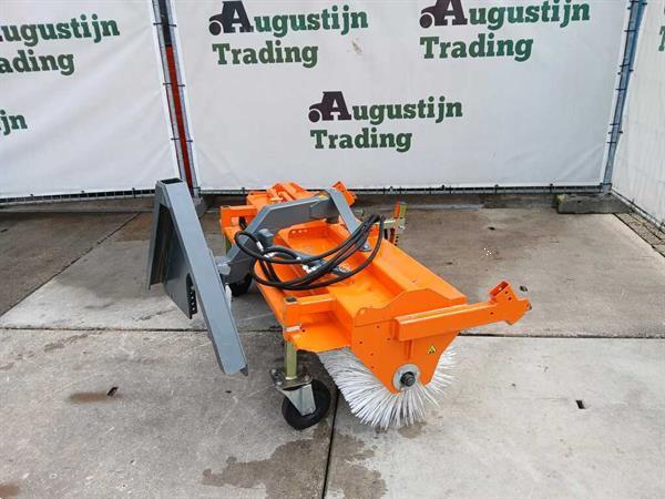 Grote foto bema hydraulische frontbezem agrarisch tractor toebehoren