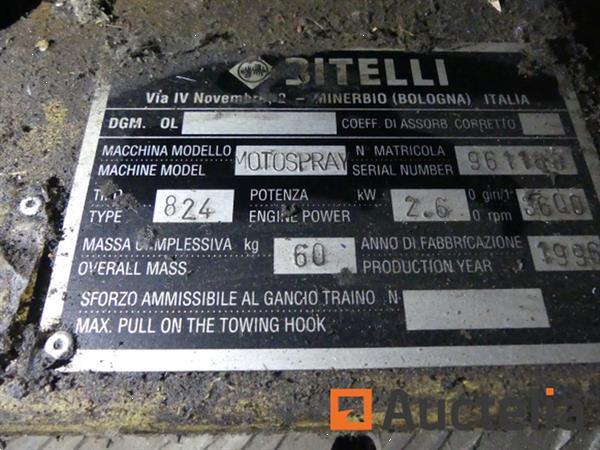 Grote foto machine voor het maken van teervoegen tussen bitteli motospray betonplaten doe het zelf en verbouw onderdelen en accessoires