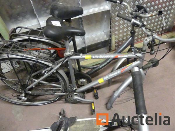Grote foto 2 fietsen zonder voorwiel step doe het zelf en verbouw overige doe het zelf en verbouw