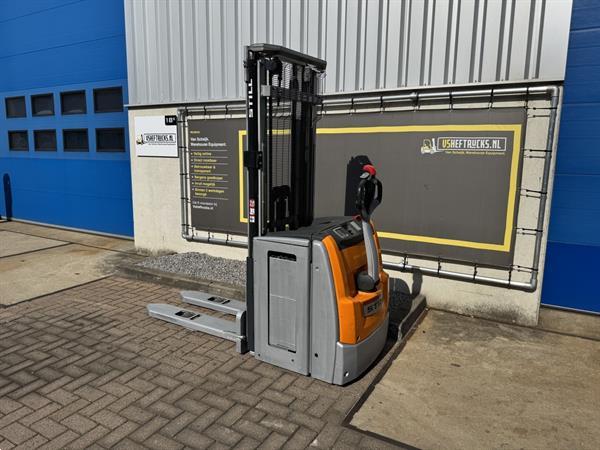 Grote foto vs 22218 elektrische triplex stapelaar still exv 1600kg initiele lift doe het zelf en verbouw hefwerktuigen