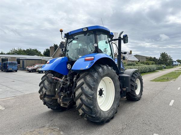 Grote foto new holland t7.210 agrarisch tractoren