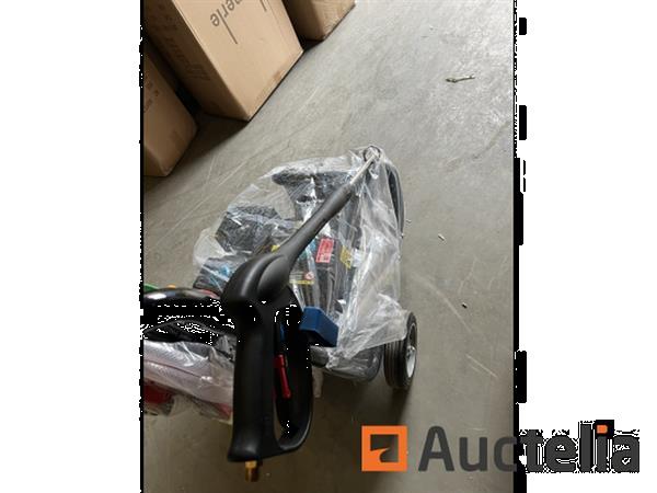 Grote foto benzine hogedrukreiniger hyundai hy170 doe het zelf en verbouw ijzerwaren en bevestigingsmiddelen