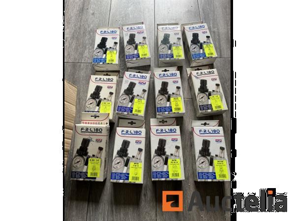 Grote foto partij drukfilters gav doe het zelf en verbouw ijzerwaren en bevestigingsmiddelen