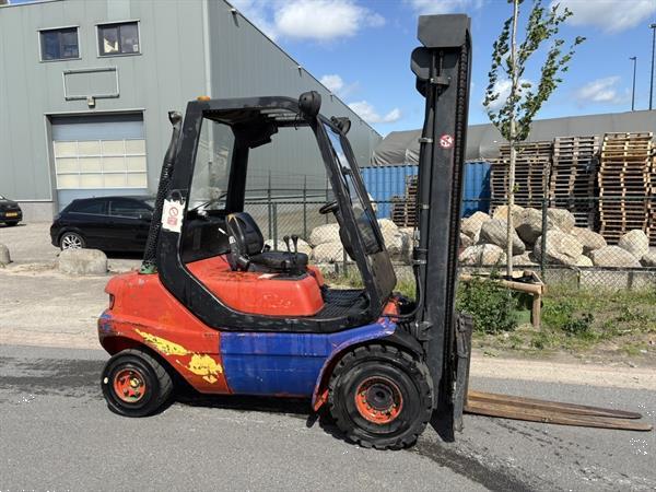 Grote foto linde h 30 d agrarisch heftrucks