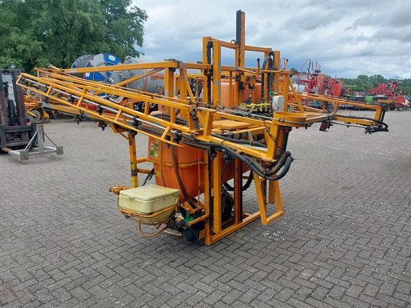 Grote foto cebeco agrifac veldspuit 21 meter 900 liter agrarisch onkruidbestrijding