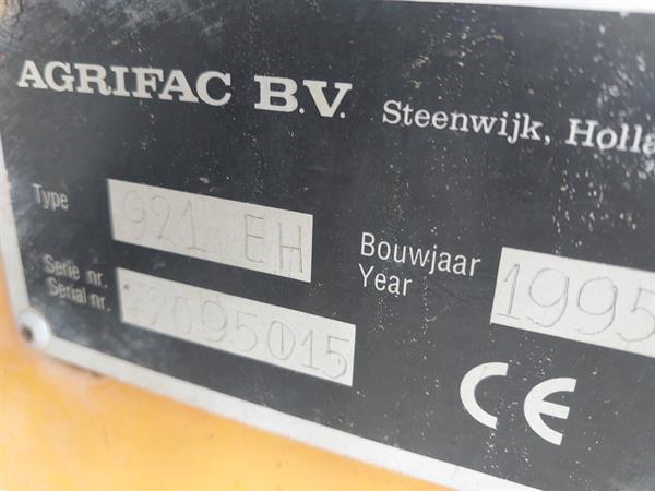 Grote foto cebeco agrifac veldspuit 21 meter 900 liter agrarisch onkruidbestrijding