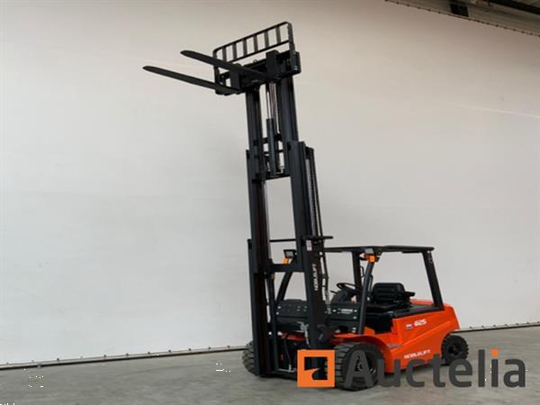 Grote foto noblelift fe4p25qc 2024 vorkheftruck 2.5t agrarisch heftrucks