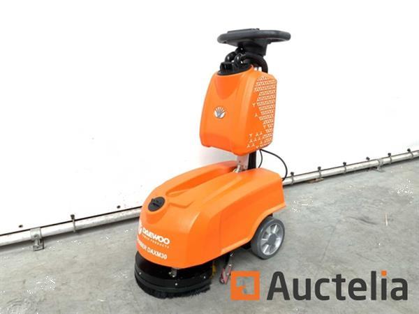 Grote foto daewoo daxm30 schrobmachine doe het zelf en verbouw overige doe het zelf en verbouw