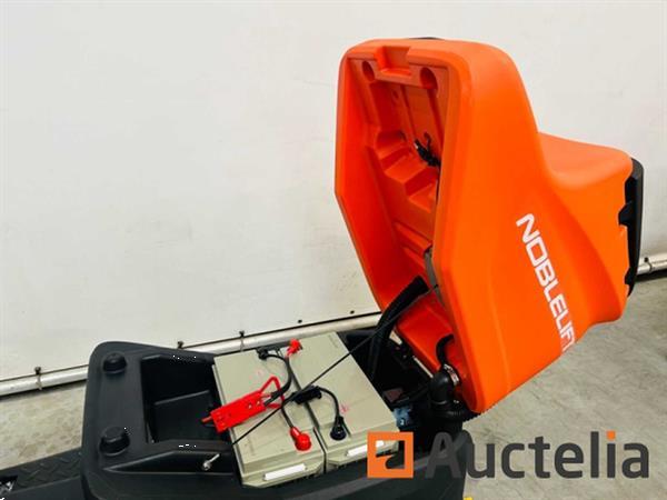 Grote foto zit schrobmachine noblelift nr530 doe het zelf en verbouw overige doe het zelf en verbouw