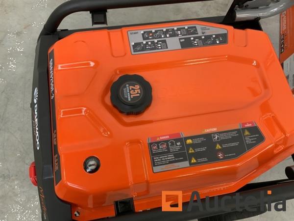 Grote foto daewoo gdax9250e benzine generator doe het zelf en verbouw overige doe het zelf en verbouw