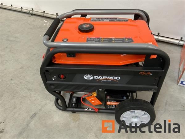 Grote foto daewoo gdax9250e benzine generator doe het zelf en verbouw overige doe het zelf en verbouw