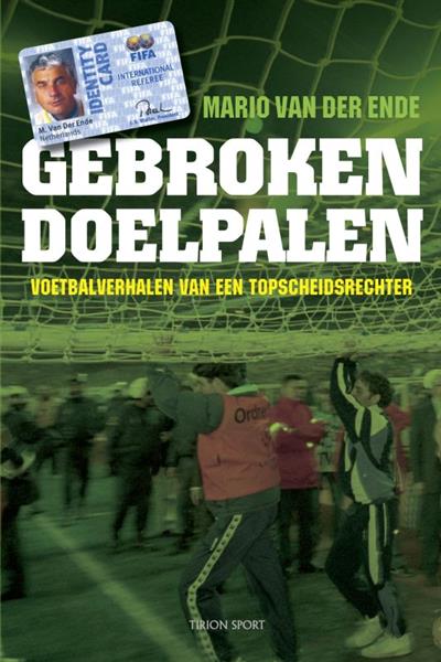 Grote foto gebroken doelpalen boeken hobby en vrije tijd