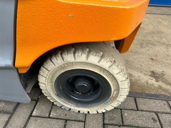 Grote foto vs 22169 elektrische triplex heftruck still rx60 25 bj2018 agrarisch heftrucks