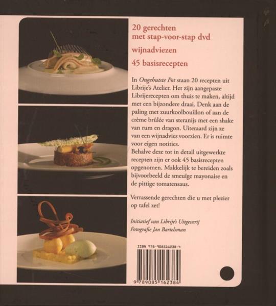 Grote foto ongehutste pot boeken kookboeken