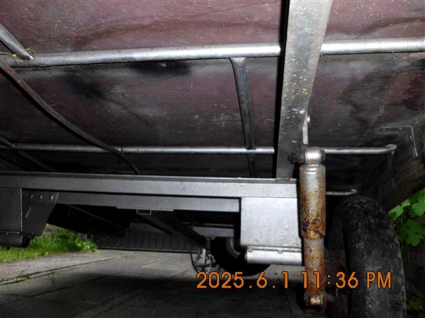 Grote foto platte aanhanger auto diversen aanhangers