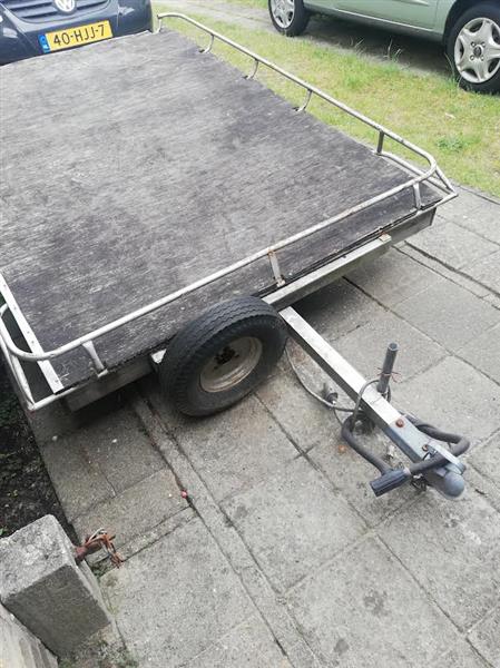 Grote foto platte aanhanger auto diversen aanhangers
