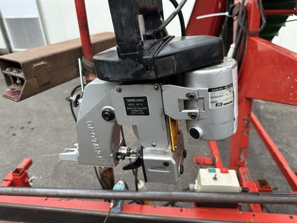 Grote foto bijlsma hercules afweegmachine met transportband 200 x 50 cm en newlong zakkennaaier agrarisch tuinbouw