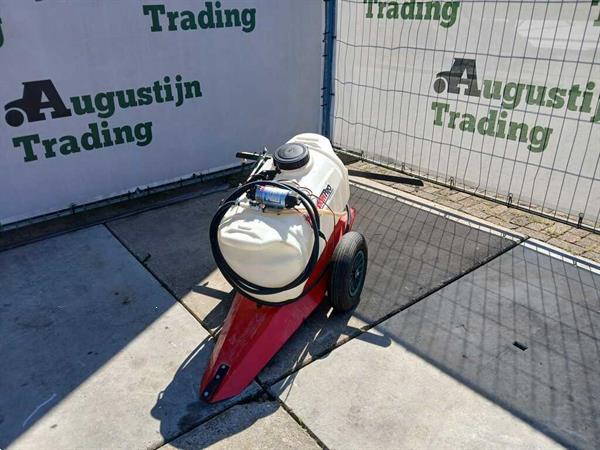 Grote foto motervat spuit tuin en terras overige tuin en terras