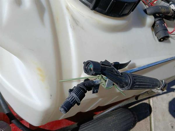 Grote foto motervat spuit tuin en terras overige tuin en terras