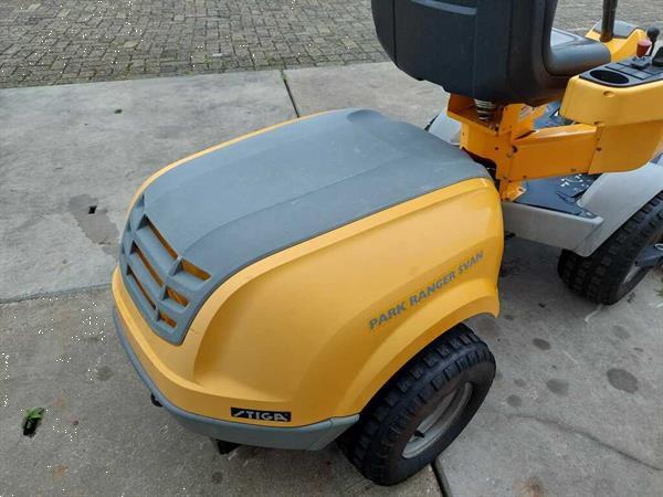Grote foto stiga park zitmaaier tuin en terras zitmaaiers