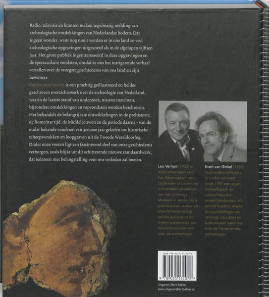 Grote foto onder onze voeten boeken geschiedenis wereld