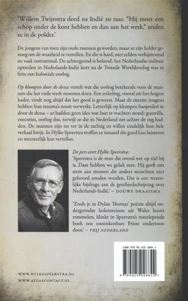 Grote foto op klompen door de dessa boeken geschiedenis wereld
