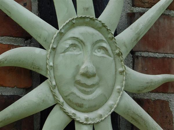 Grote foto wandornament zon old white metaal tuin en terras tuindecoratie