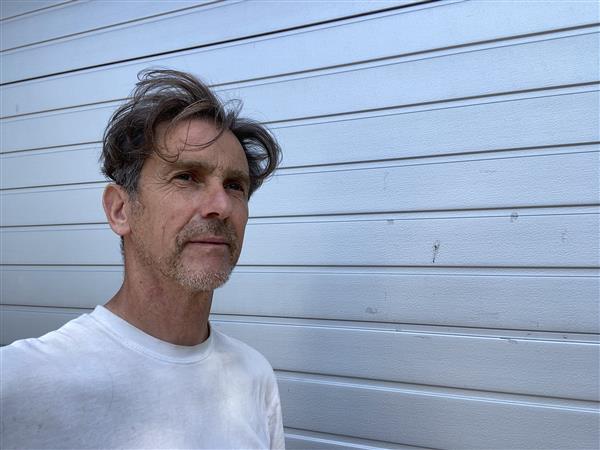 Grote foto man zoekt enthousiaste vrouw contacten en berichten man zoekt vrouw