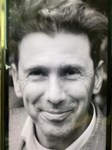 Grote foto man zoekt enthousiaste vrouw contacten en berichten man zoekt vrouw