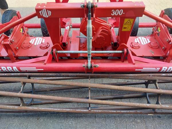 Grote foto tulip roterra 300 front rotorkopeg met rugvormers agrarisch akkerbouw