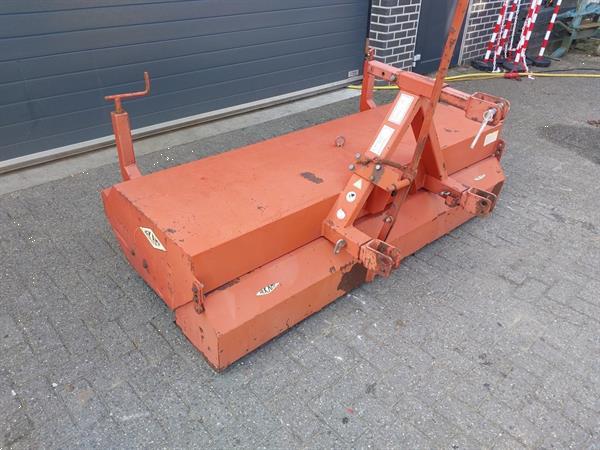 Grote foto hekamp vm 205 veegmachine rolbezem agrarisch algemeen