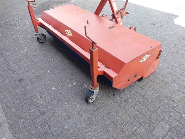 Grote foto hekamp vm 205 veegmachine rolbezem agrarisch algemeen