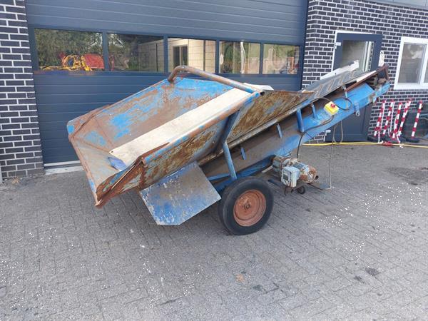 Grote foto stortbak doseerbunker agrarisch kisten