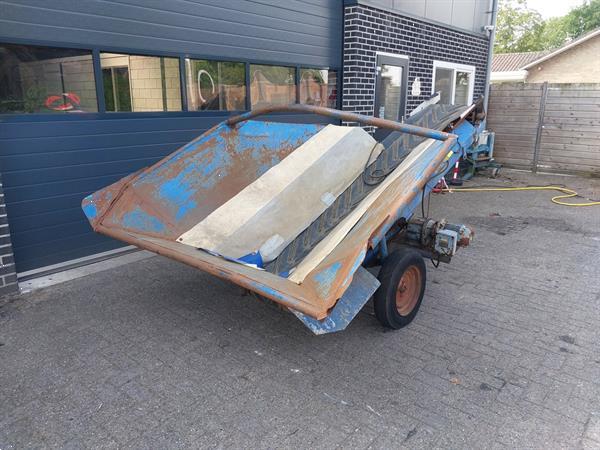 Grote foto stortbak doseerbunker agrarisch kisten