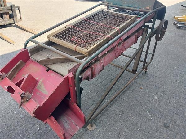 Grote foto aardappelsorteermachine wanmolen agrarisch algemeen