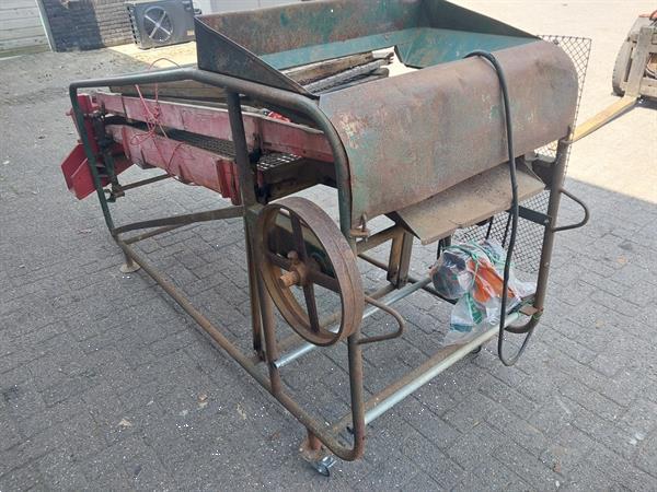 Grote foto aardappelsorteermachine wanmolen agrarisch algemeen