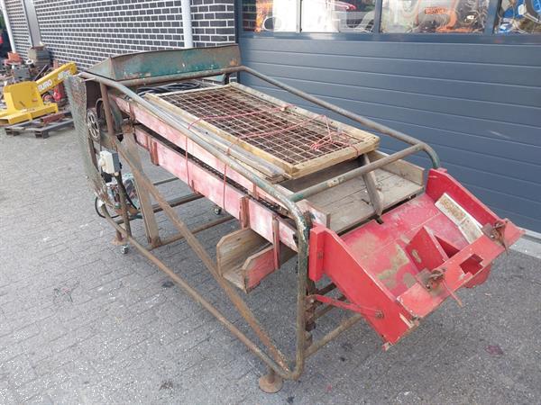 Grote foto aardappelsorteermachine wanmolen agrarisch algemeen