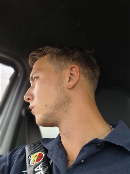 Grote foto geil en opzoek naar ervaring erotiek contact man tot vrouw