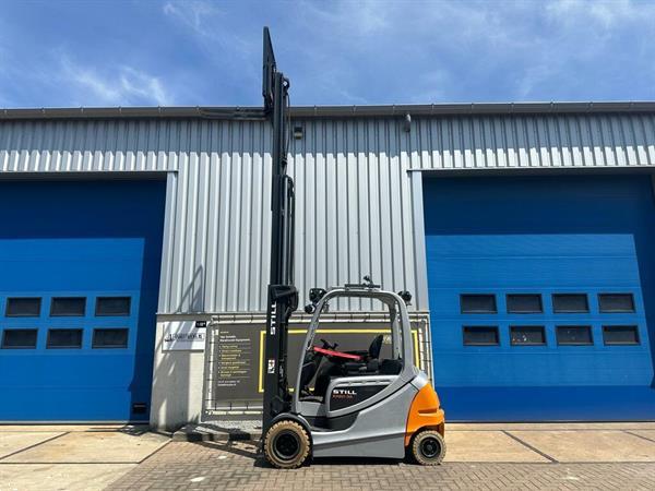 Grote foto vs 22225 elektrische triplex heftruck still rx60 35 bj2019 sideshift agrarisch heftrucks