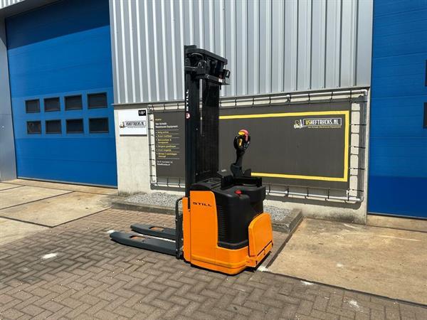 Grote foto vs 22233 elektrische triplex stapelaar still 5390mm freelift doe het zelf en verbouw hefwerktuigen