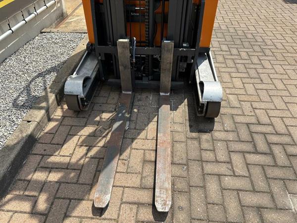 Grote foto vs 22234 reachtruck still fmx12 bj2019 7000mm weinig uren doe het zelf en verbouw hefwerktuigen