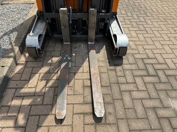 Grote foto vs 22234 reachtruck still fmx12 bj2019 7000mm weinig uren doe het zelf en verbouw hefwerktuigen
