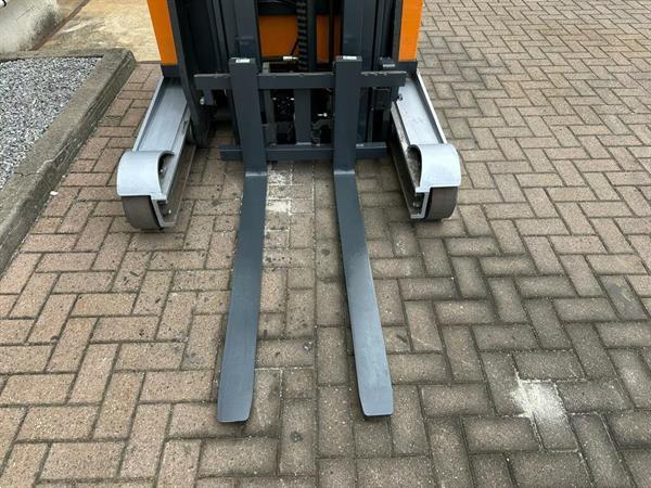 Grote foto vs 22235 reachtruck still fmx14 bj2018 6500mm weinig uren doe het zelf en verbouw hefwerktuigen