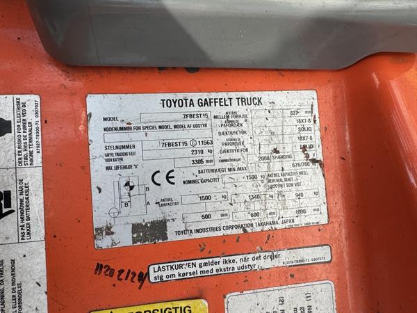 Grote foto vs 22241 elektrische heftruck toyota 3000mm sideshift accu2021 agrarisch heftrucks