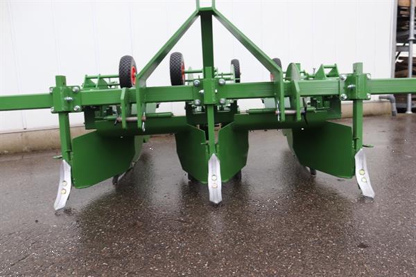 Grote foto folielegger 2 rijig met vast middenelement en ruggenvormers agrarisch zaaimachines